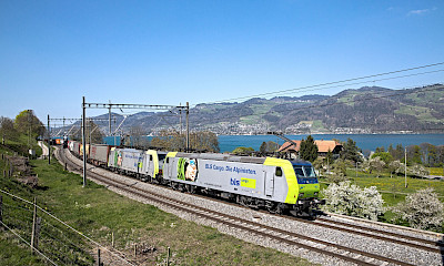 Für den SEV ist klar: Eine Stärkung des Schienengüterverkehrs wird nur mit dem Personal gelingen. Gute Arbeitsbedingungen, ausreichende Qualifikationen und hohe Sicherheitsstandards sind zentrale Voraussetzungen für einen zuverlässigen Bahnbetrieb.